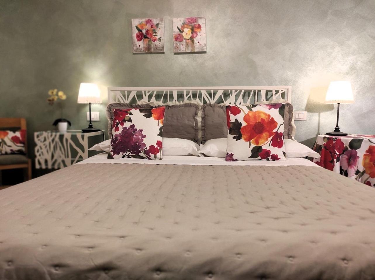 Affittacamere Casa Mac & Rose San Quirico dʼOrcia Eksteriør bilde