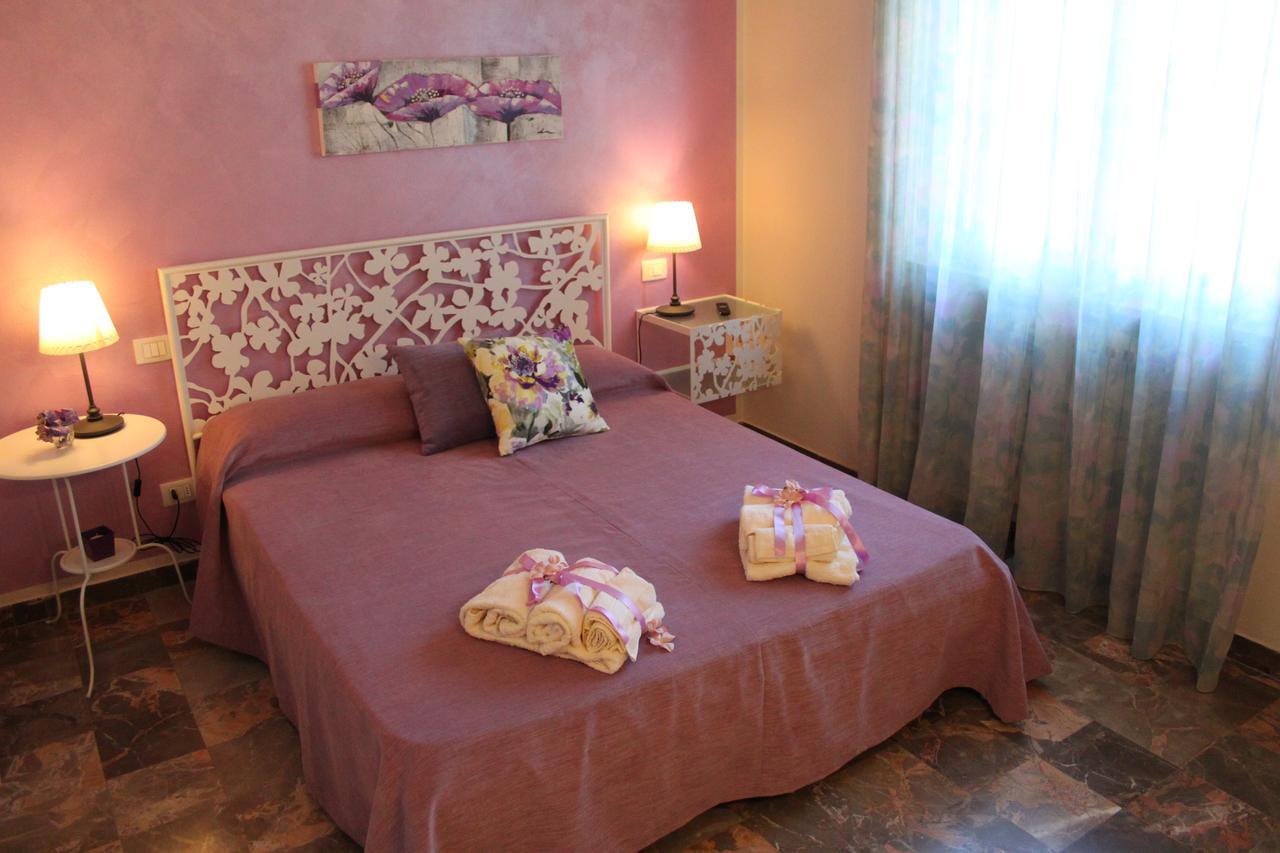Affittacamere Casa Mac & Rose San Quirico dʼOrcia Eksteriør bilde